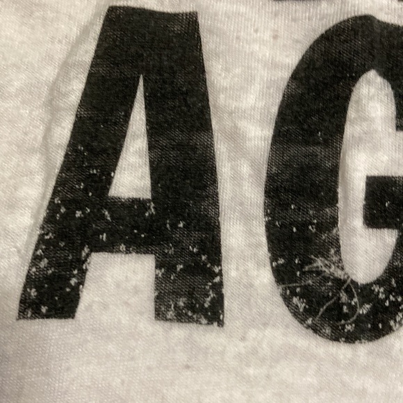 Medium Aggie V-Neck Lightweight Top - Picture 4 of 11